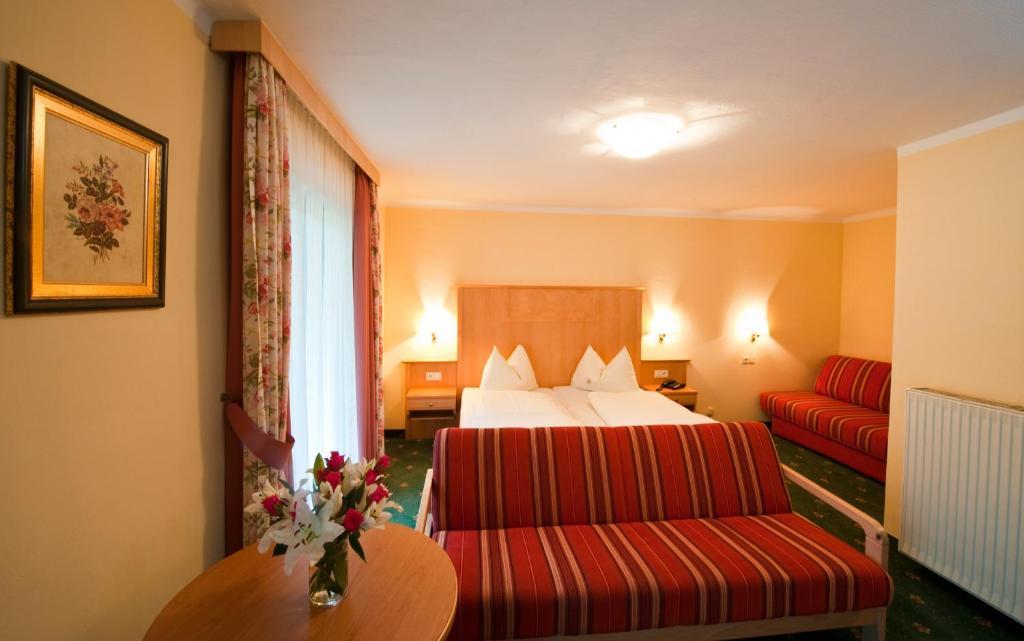 Hotel Hammerwirt - Forellenhof Унтертауерн Стая снимка