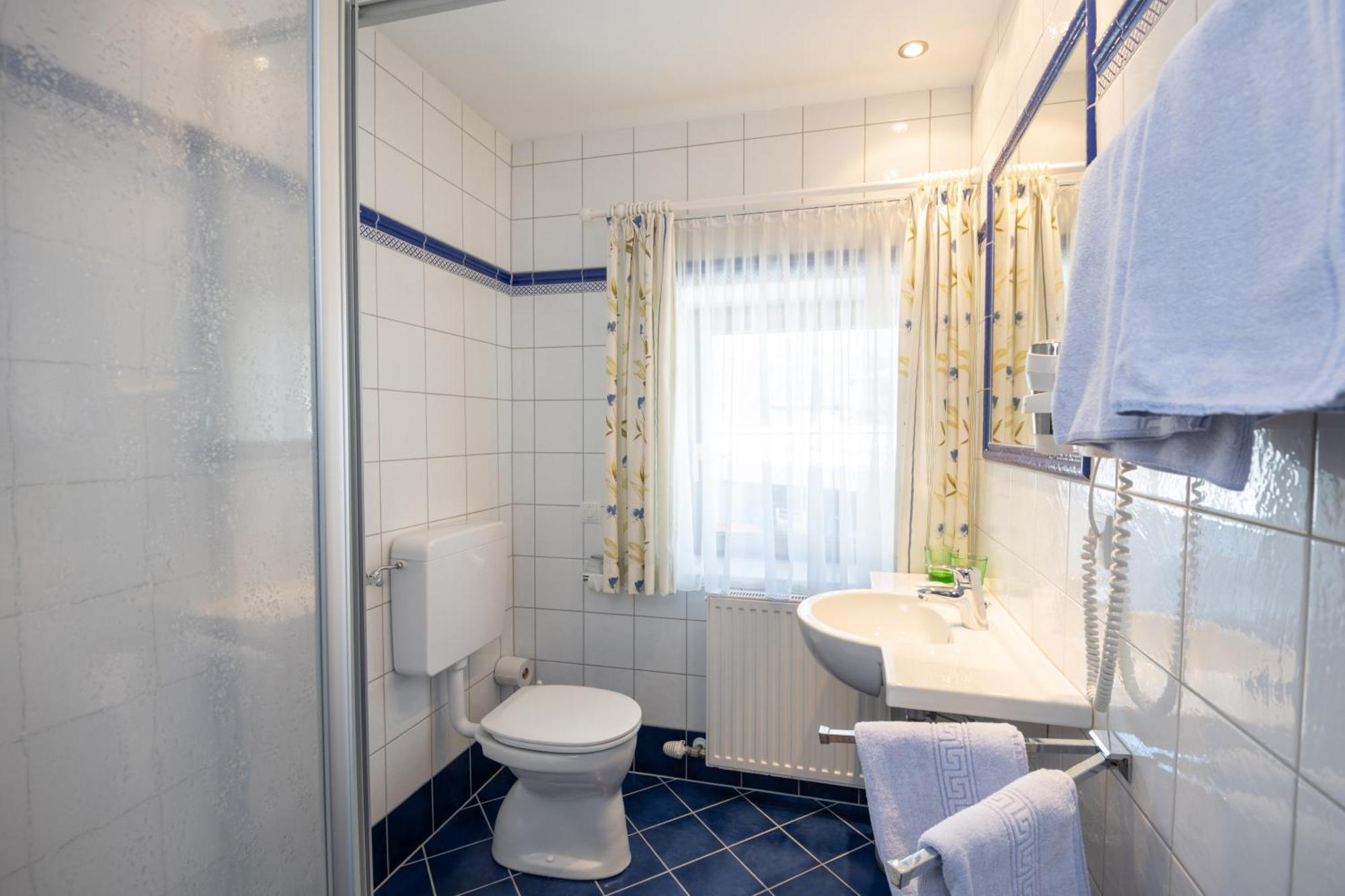 Hotel Hammerwirt - Forellenhof Унтертауерн Екстериор снимка